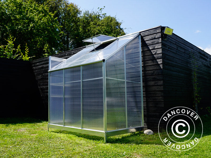 Veggdrivhus i polykarbonat, 2,4m², 1,25x1,92x2,21m m/sokkel, aluminium