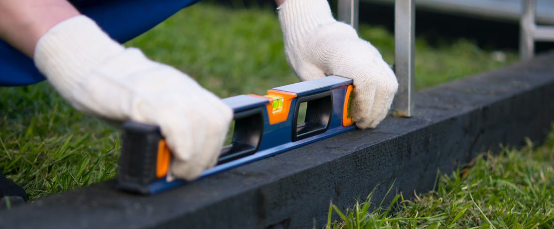 Lage skikkelig fundament til drivhuset